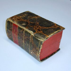 ARISTOPHANOUS KÔMÔiDIAI iá. Aristophanis comoediae undecim, graece & latine, cum indice paroemiarum selectiorum, et emendationibus virorum doctorum praecipue Josephi Scaligeri. Accesserunt praetera Fragmenta ejusdem ineditarum comoediarum Aristophanis.