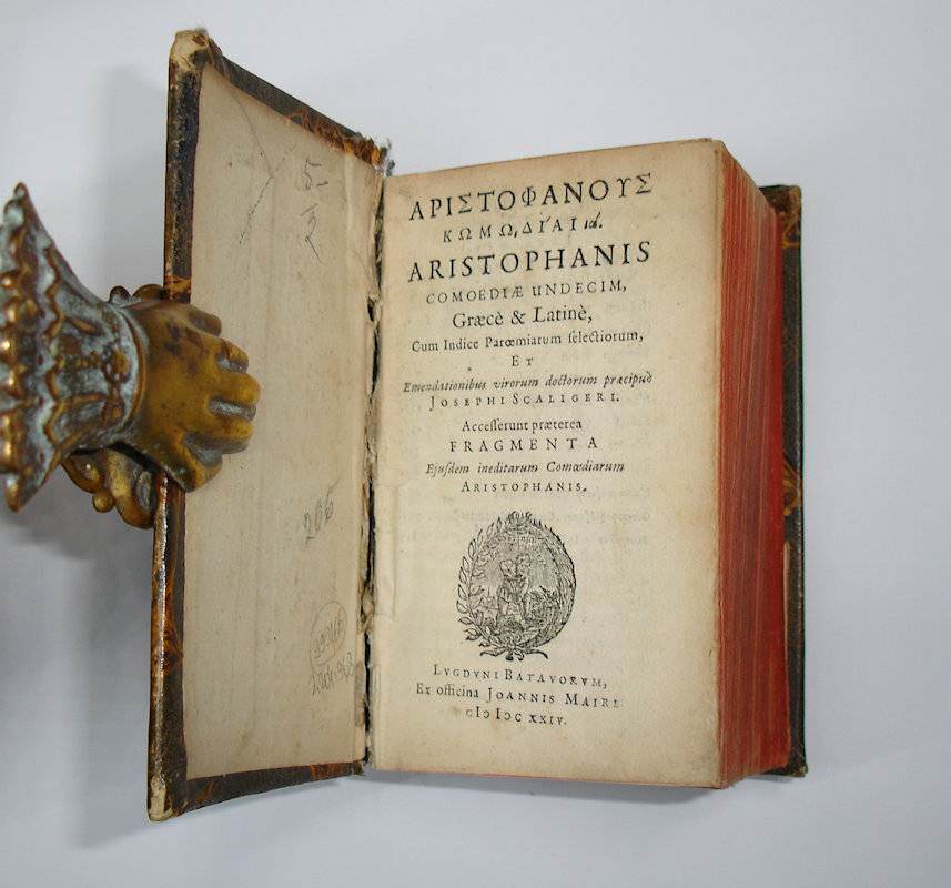 ARISTOPHANOUS KÔMÔiDIAI iá. Aristophanis comoediae undecim, graece & latine, cum indice paroemiarum selectiorum, et emendationibus virorum doctorum praecipue Josephi Scaligeri. Accesserunt praetera Fragmenta ejusdem ineditarum comoediarum Aristophanis. - Afbeelding 3